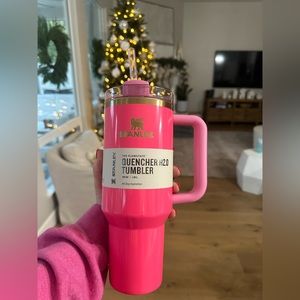 Stanley Pink Parade Limited Edition 40oz Quencher